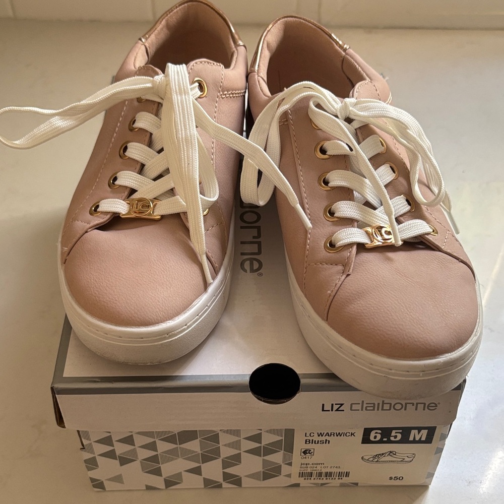 Liz Claiborne Women's Pink Sneakers